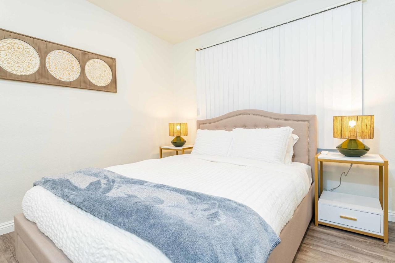 Villa Newly Remodeled 2B1B House On Historic Route 66 Glendora Exterior foto